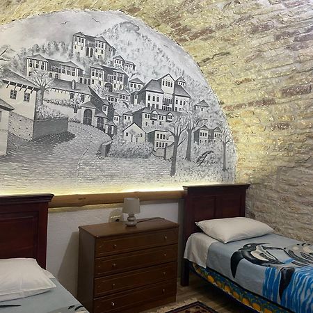 Guest House Memushi Gjirokastër Eksteriør billede