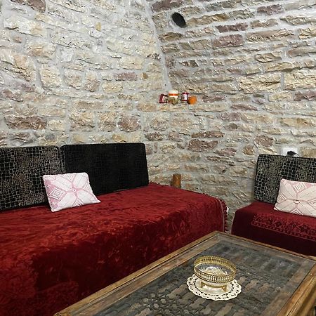 Guest House Memushi Gjirokastër Eksteriør billede