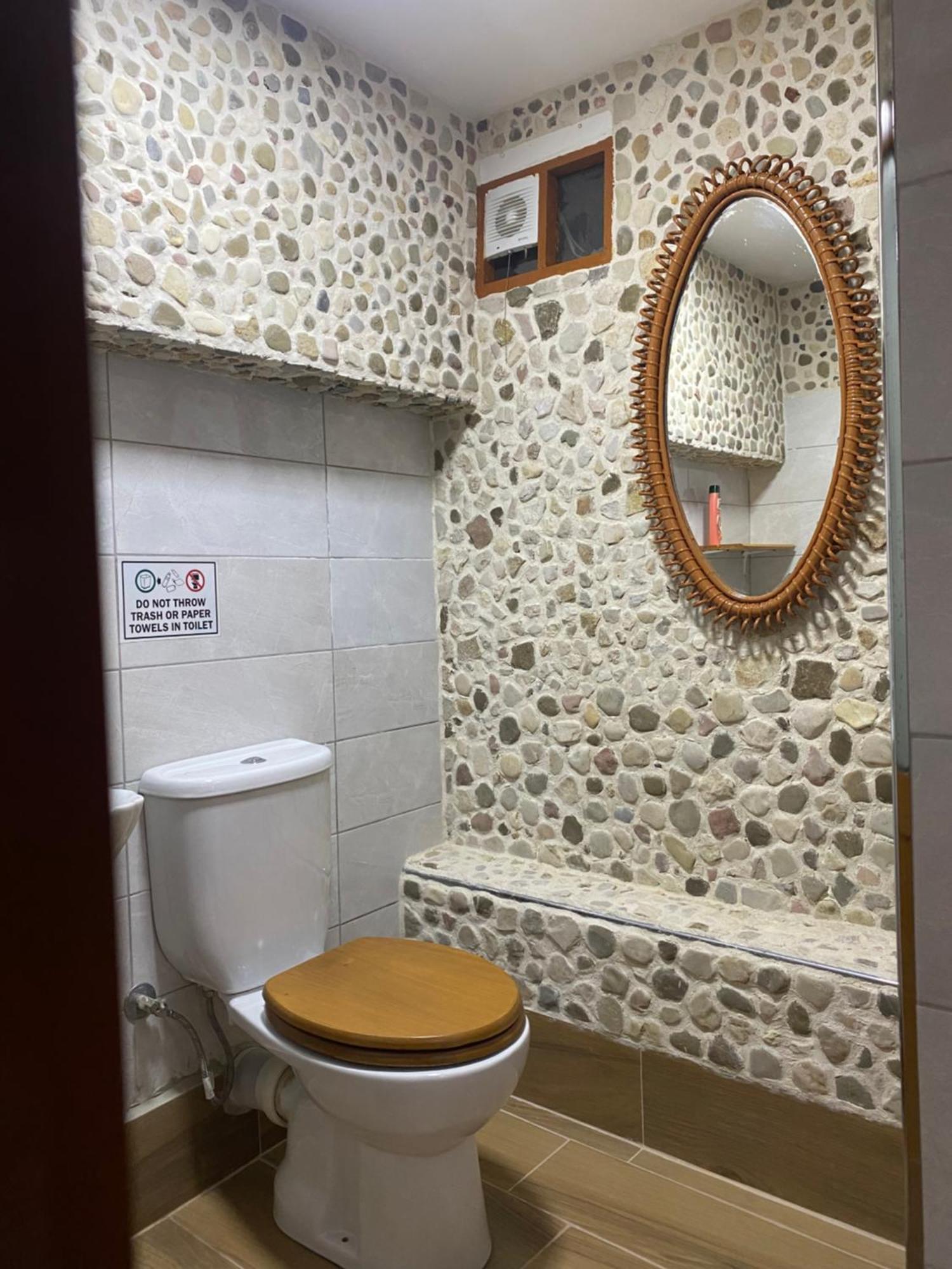 Guest House Memushi Gjirokastër Eksteriør billede