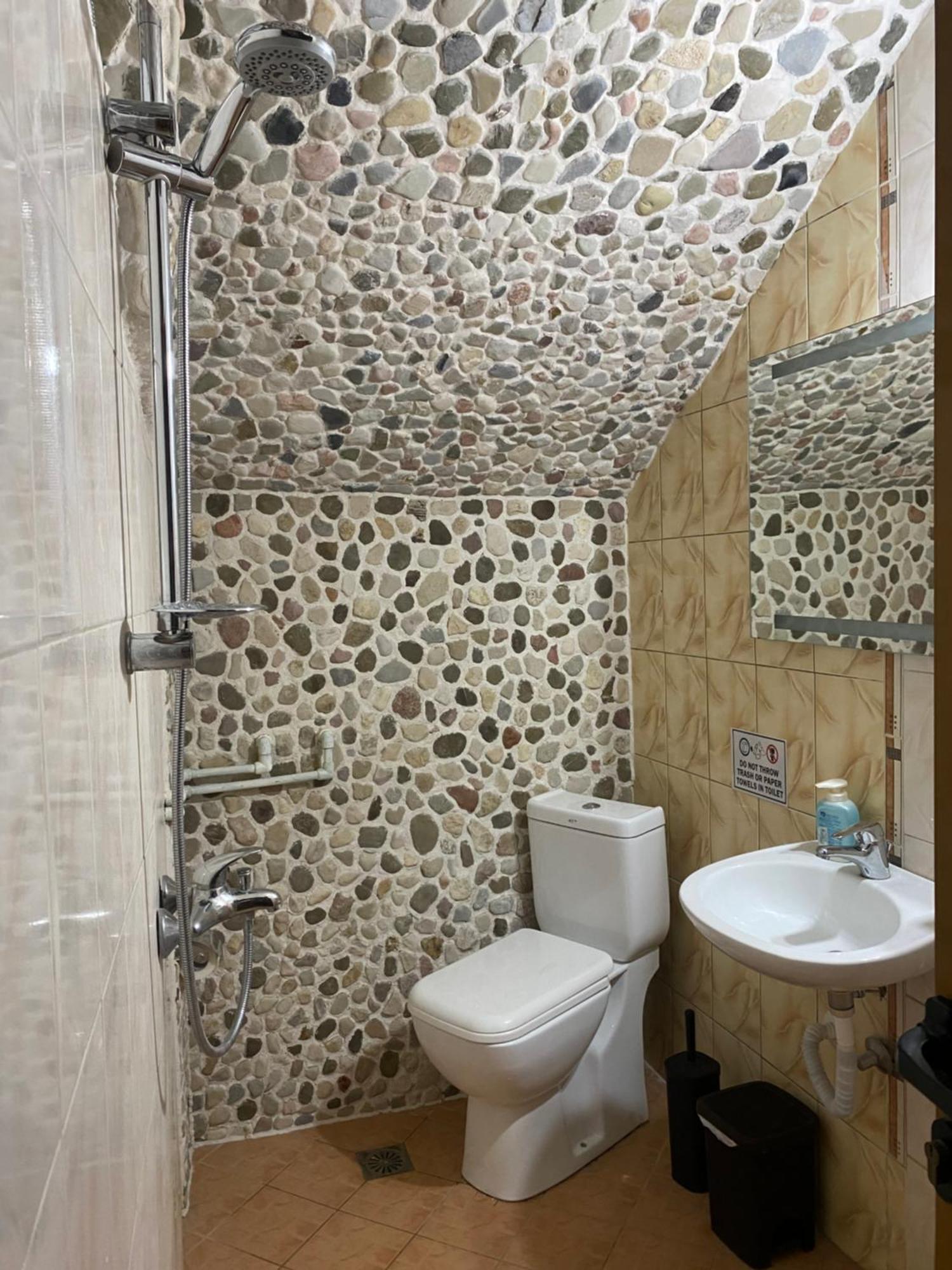 Guest House Memushi Gjirokastër Eksteriør billede